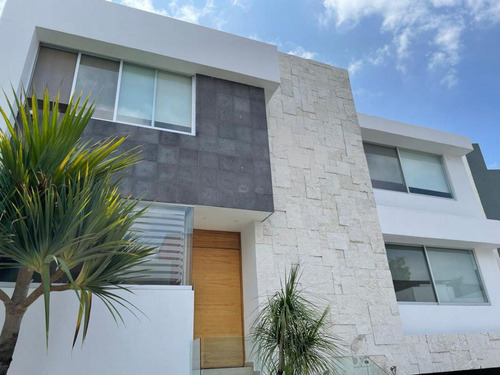 Casa En Privada En Los Volcanes, Cuernavaca, Morelos - Iti-1832-cp