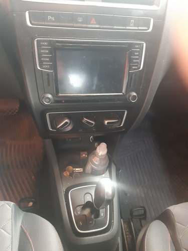Imagen 7 de 10 de Volkswagen Suran 1.6 Imotion Highline 110cv 2017