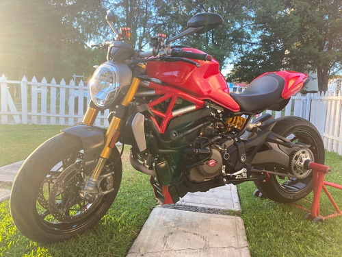 Imagen 1 de 12 de Ducati Monster 1200s