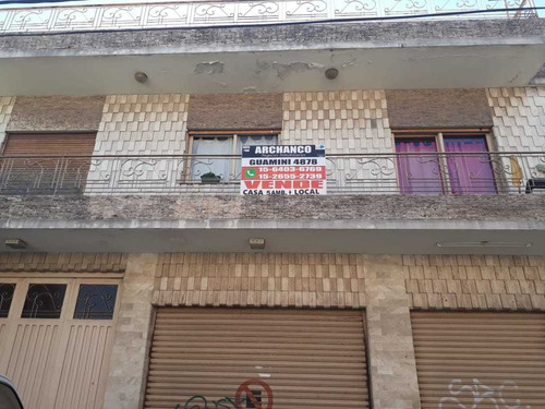 Galpon + Vivienda De 6 Amb En Venta En Lomas Del Mirador