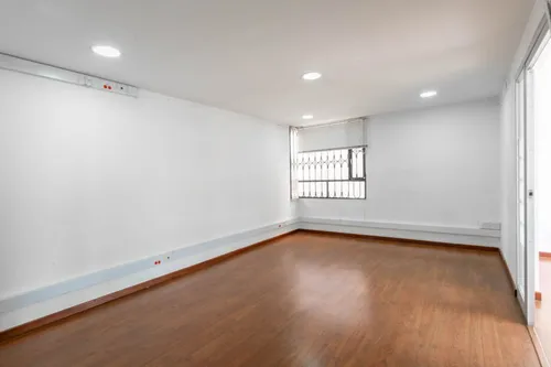 Oficina En Arriendo En Chico Norte Ii Sector. Cod A16706