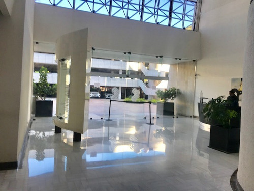 Imagen 4 de 9 de Renta Oficinas Los Soles