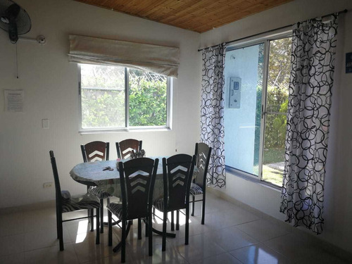 Imagen 6 de 14 de Hermosa Casa Esquinera En Zona Del Valorización