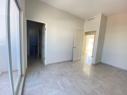 Casa En Venta En Las Torres, Torreón