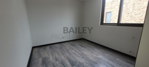 Casa Nueva En Venta De 4d 4b En Exclusivo Sector De Concon