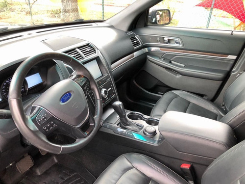 Imagen 5 de 10 de Ford Explorer