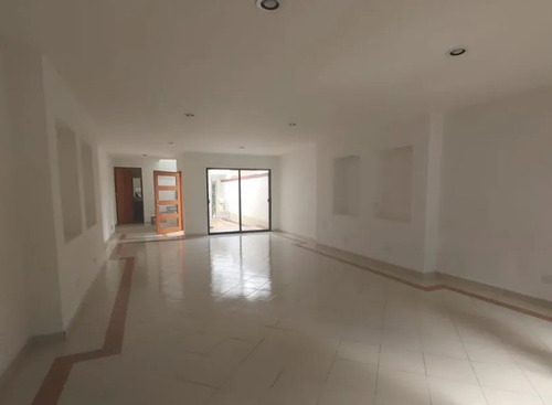Se Vende Casa De Recuperación Bancaria En C. Av. Cleveles 461 Modulo Ii, Terán Tuxtla Gutiérrez, Chiap. Arf