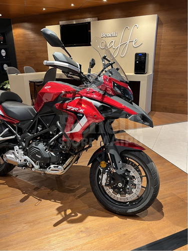 Imagen 12 de 15 de Benelli Trk 502