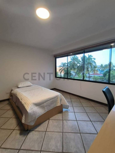 Conjunto Residencial Las Canoas Amplio Y Cómodo Apartamento De 5 Habitaciones