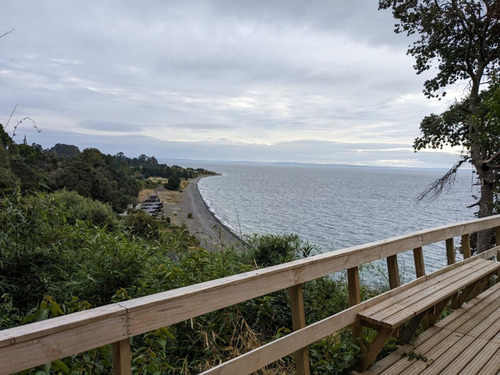 Cabaña En Arriendo De 1 Dorm. Con Vista Al Lago Llanquihue