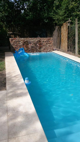 Casa En Venta 2 Amb En Parque Leloir