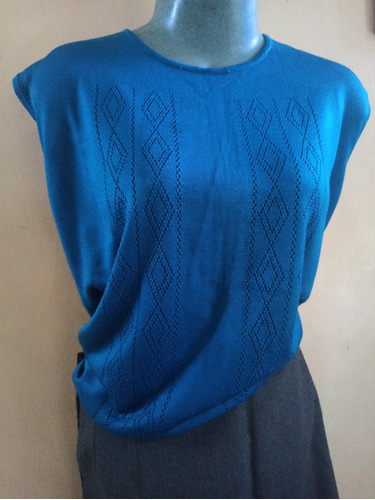 Sweter Azúl Talla U Us$8,00