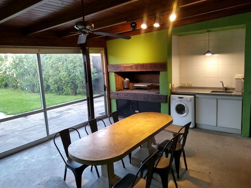 Imagen 5 de 22 de Casa Con Pileta - Roldán