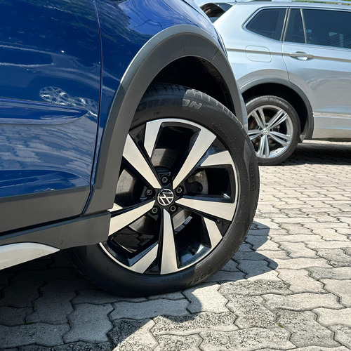 Volkswagen Nivus 1.0 200 TSI TOTAL FLEX HIGHLINE AUTOMÁTICO