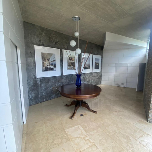 Imagen 3 de 16 de Apartamento En Venta - Urb. Oripoto - El Hatillo