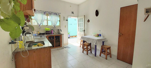 Ph T/casa 4 Ambientes Venta Lomas Del Mirador