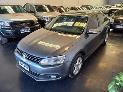 Volkswagen Vento 2.0 Luxury I 140cv