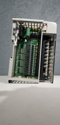 Plc 1769iq16-1769ob16 (Usado)
