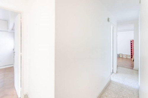 Imagen 3 de 8 de Venta Dpto 3 Ambientes, Muy Luminoso. Excelente Ubicación. Apto Crédito.