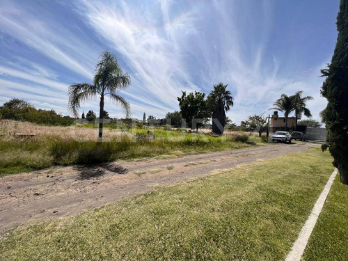 Lote Residencial En Fraccionamiento Los Cipreses, Tenextepec