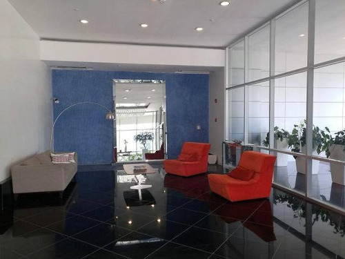 Imagen 2 de 11 de Venta De Apartamento Amoblado En Element Av. Balboa 17-4840