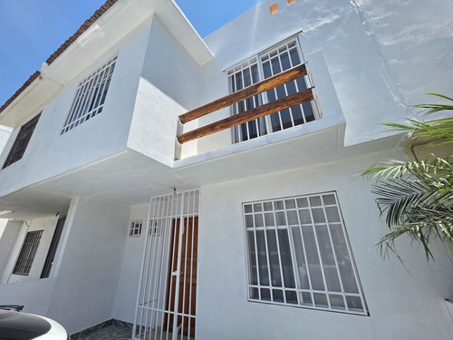 Casa En Renta En Punta San Carlos Queretaro, Por Sombrerete