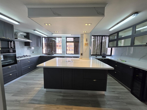 Arriendo Dpto 3d-2b-2e Las Condes, Amplio Remodelado.