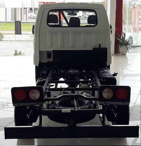 Imagem 3 de 6 de Kia Bongo Chassi 2.5 Td Diesel Std Cs Manual 0lm2022