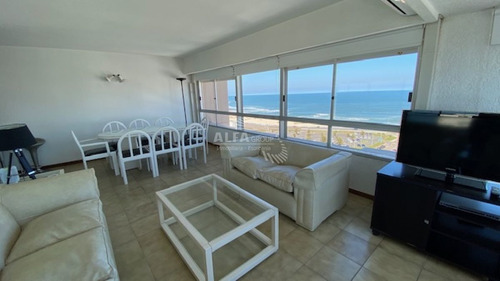 Imagen 1 de 30 de Apto 3 Dormitorios 3 Baños En Peninsula Cuenta El Edificio Con Servicio De Playa - Punta Del Este Peninsula