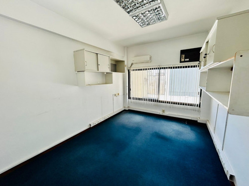 Venta Oficina Ciudad Vieja
