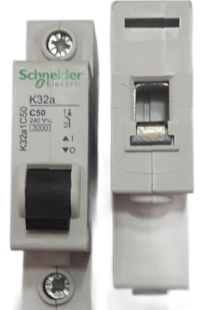 Disjuntor Unipolar 50 A K32a1c50 Curva C Schneider Electric