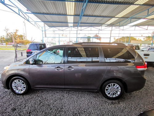 Imagen 8 de 15 de Toyota Sienna 2014 3.5 Xle Piel Mt