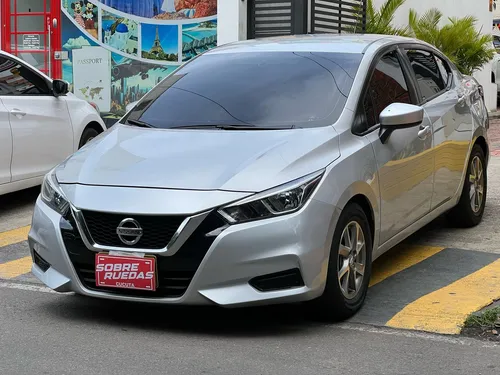 Nissan Versa ADVANCE AT 1.6CC GASOLINA MOD 2021