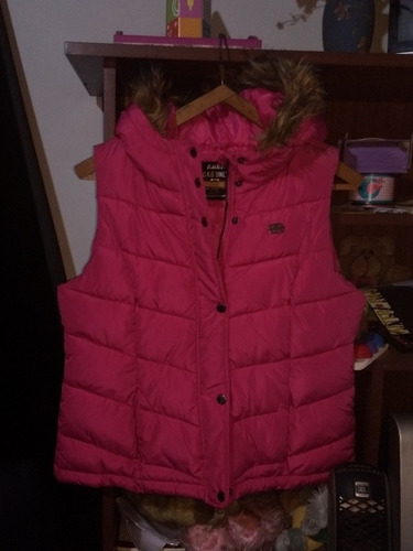 Campera Con Capucha Y Plel