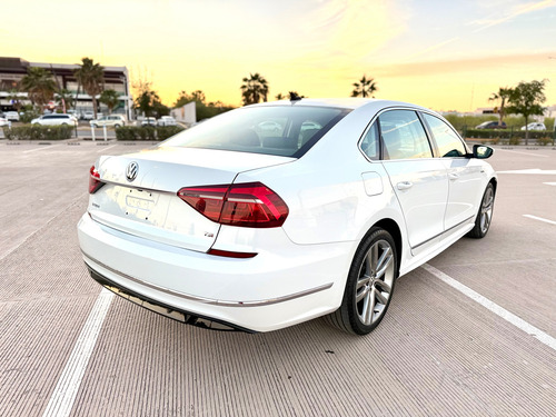 R-line Equipadisimo