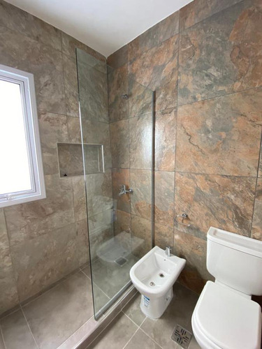 Venta - Lomas Del Chateau - 2 Dormitorios - Divino!!