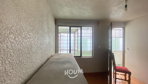 Casa En Gertrudis Sánchez Ii Sección, Gustavo A. Madero Con 6 Recámaras, 149 M², Id: 142499