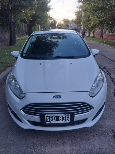 Ford Fiesta 1.6l se plus powershift