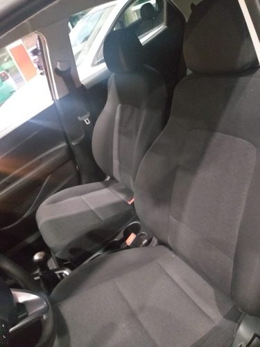 Imagem 7 de 8 de Hyundai Hb20
