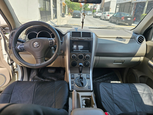Suzuki Grand Vitara 2.4 Gl L4 At