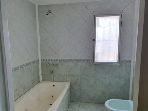 Imagen 25 de 29 de Vendo Casa 3 Dormi C/ Quincho - Santa Genoveva - Neuquen