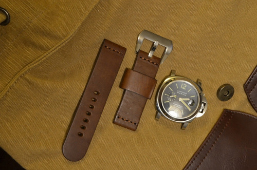 Correa De Reloj Cuero Chocolate 24 Mm Dasari Con Hebilla