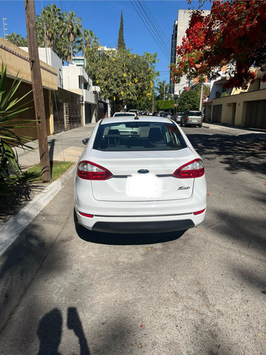 Ford Fiesta 1.6 Se Sedan At