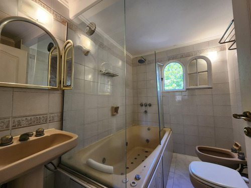 Alquiler Anual Casa 4 Ambientes En El Bosque Country Club Campana