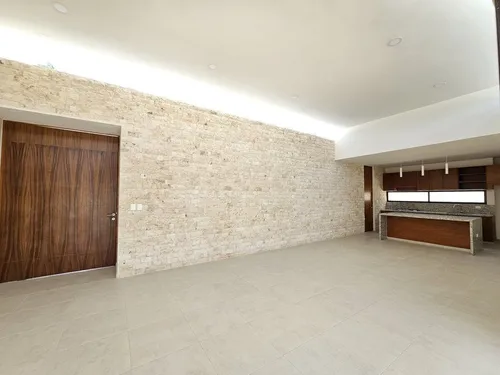 ¡una Planta! Casa En Venta En Zona Country Al Norte De Mérida