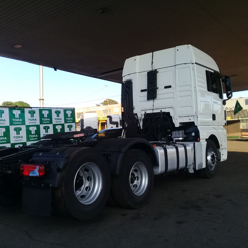 Imagem 13 de 21 de Man Tgx 28440 6x2 Super Conservado 17/18