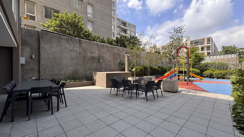 Departamento Venta De 2 Dorm Ñuñoa Bien Mantenido Como Nuevo