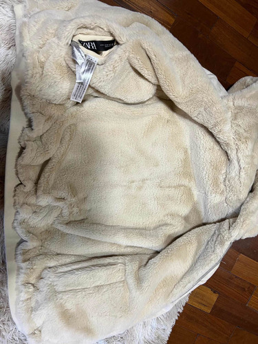 Imagen 3 de 5 de Campera Zara Nueva !! Con Corderito - Reversible. Talle Xs
