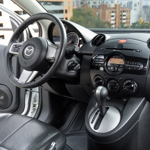 Mazda 2 1.5 15ha1c