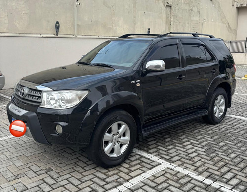 Toyota Hilux SW4 4.0 V6 Srv 7l 4x4 Aut. 5p